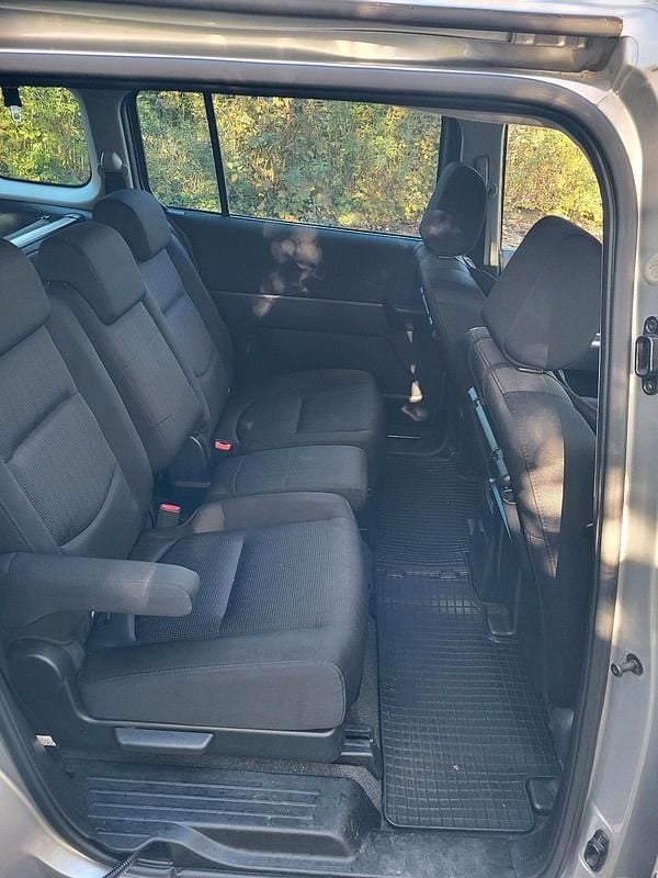 Gebraucht Mazda 5 116 PS (85 kW) 2010 Silber Van / Kleinbus