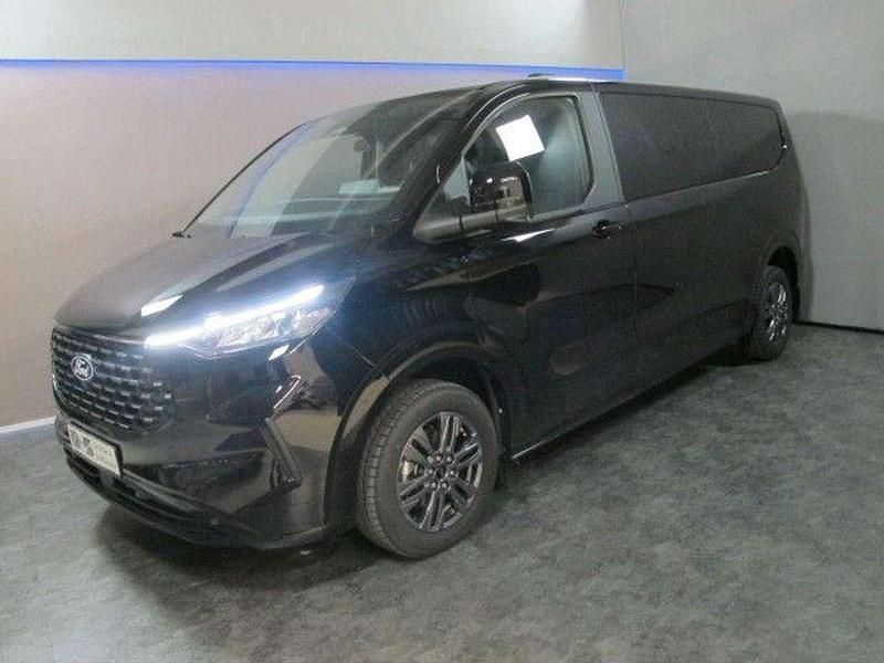 Gebraucht Ford Tourneo Titanium 170 PS (125 kW) 2025 Schwarz Van / Kleinbus