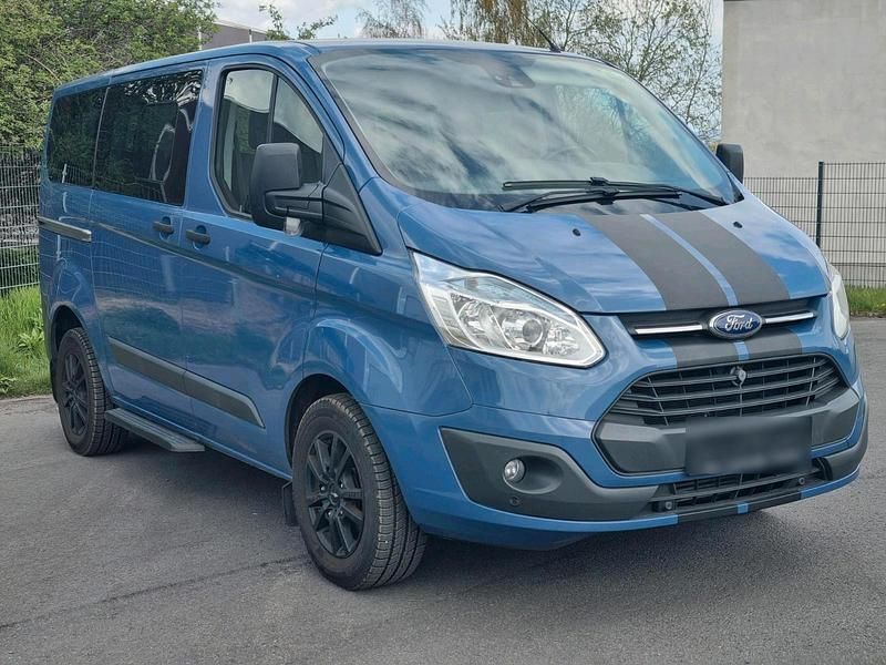 Gebraucht Ford Tourneo 155 PS (114 kW) 2015 Blau Van / Kleinbus