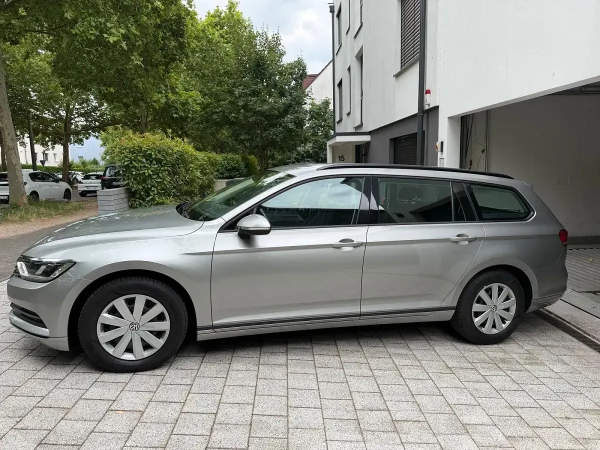 Gebraucht VW Passat 120 PS (88 kW) 2016 Kombi