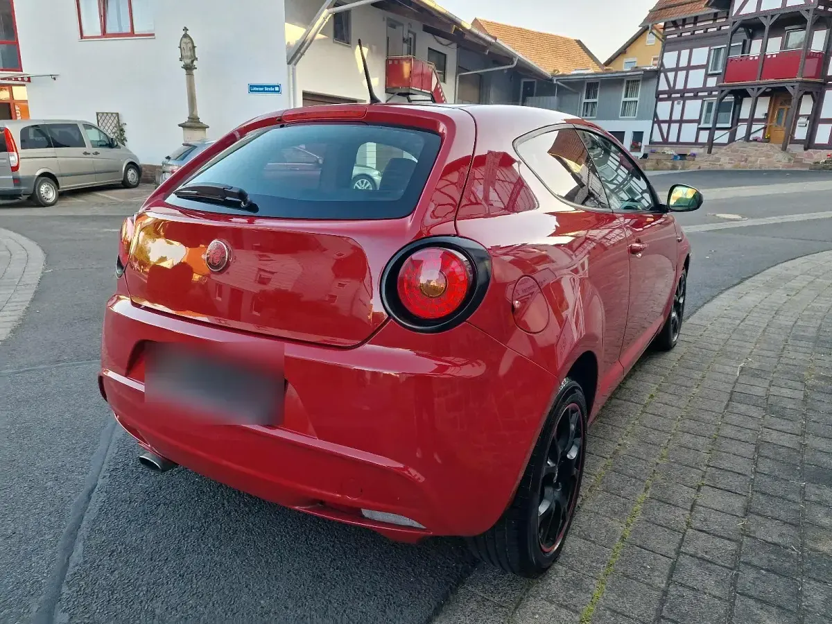 Gebraucht Alfa Romeo MiTo 90 PS (66 kW) 2009 Rot Kleinwagen
