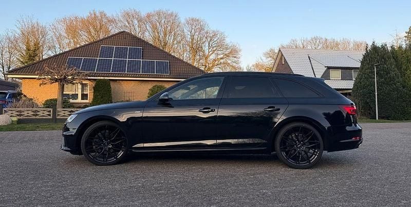 Gebraucht Audi A4 S-Line 190 PS (139 kW) 2019 Schwarz Kombi