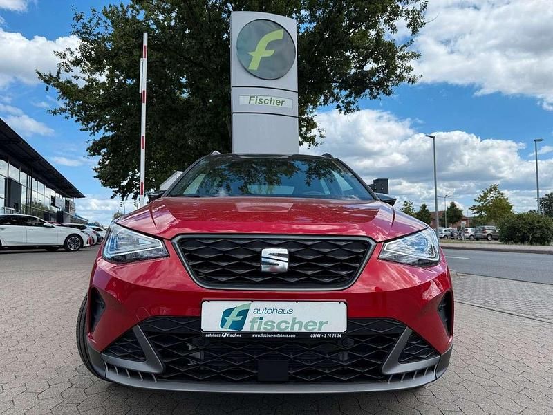 Neu Seat Arona Black Edition 116 PS (85 kW) 2025 Rot SUV
