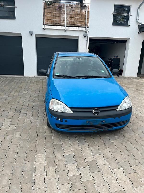 Blau Gebraucht 2000 Opel Corsa Kleinwagen | 425 € (Guter Preis) - Bild 1/4