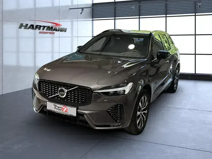 Gebraucht Volvo XC60 Plus 250 PS (183 kW) 2025 Platinum grey (metallic) SUV