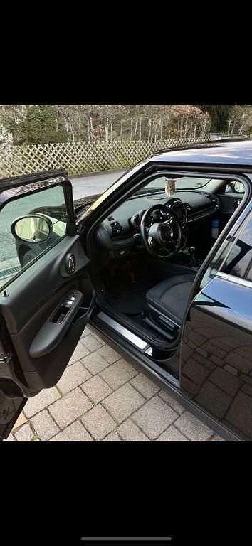 Gebraucht Mini One Clubman 102 PS (75 kW) 2018 Schwarz Kombi