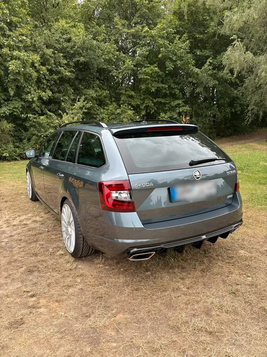 Gebraucht Skoda Octavia RS 230 PS (169 kW) 2018 Grau Kombi