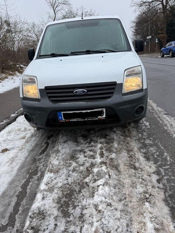 Weiß Gebraucht 2013 Ford Tourneo Connect Van / Kleinbus | 4.200 € (Teuer) - Bild 1/4