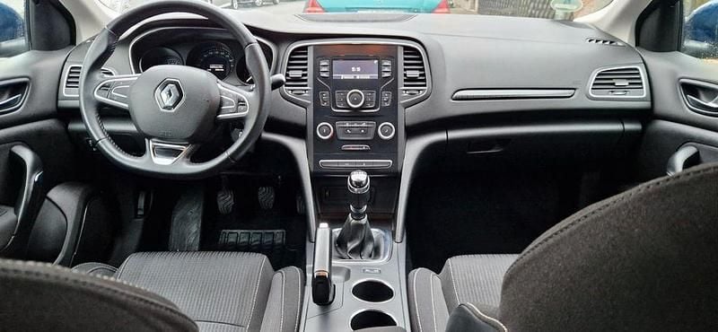 Gebraucht Renault Mégane IV Experience 101 PS (74 kW) 2017 Blau Limousine