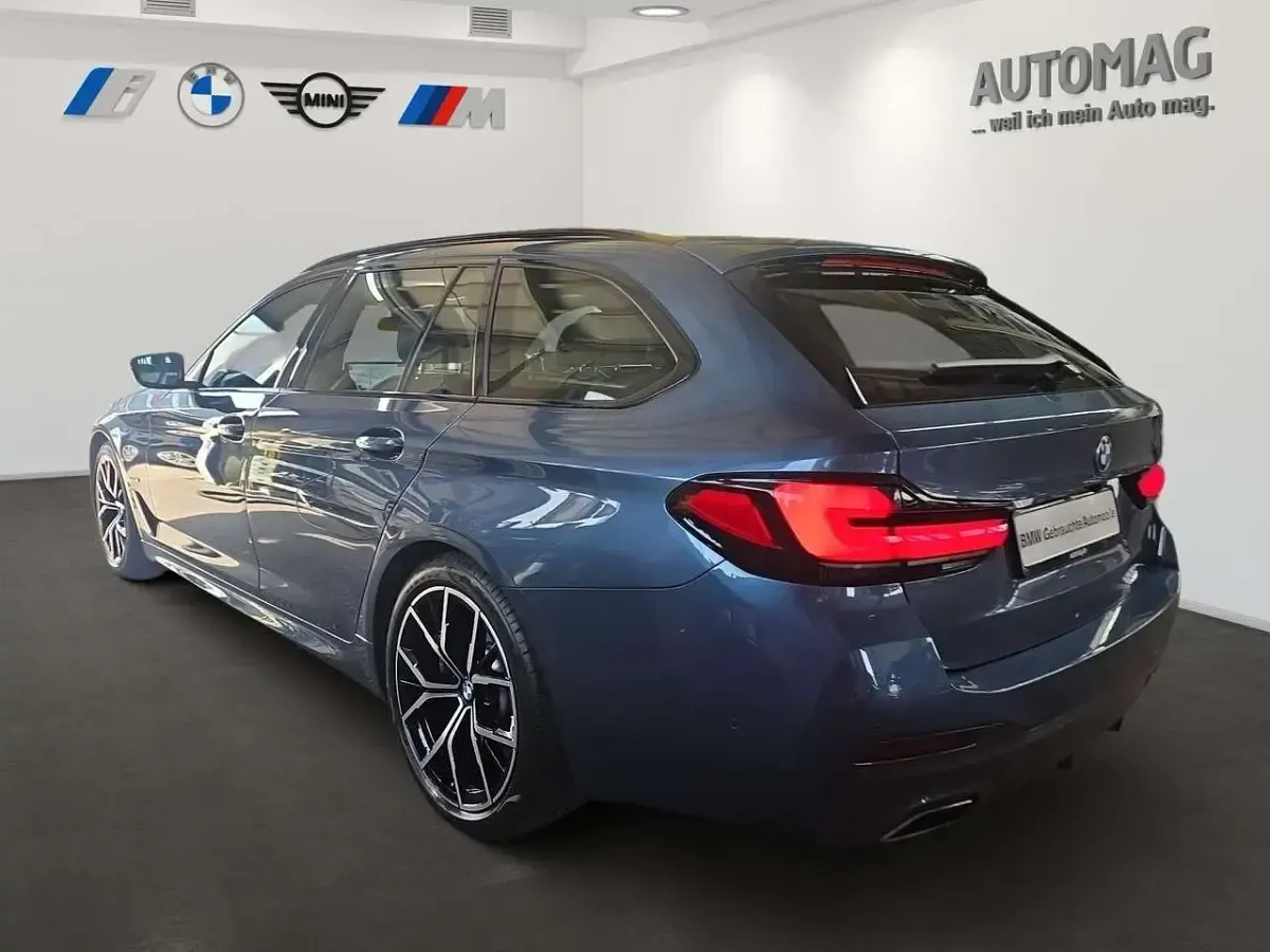 Gebraucht BMW 540 M Sport 340 PS (250 kW) 2023 Blau Limousine