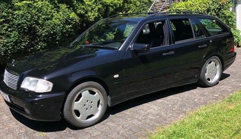 Schwarz Gebraucht 1998 Mercedes C43 AMG AMG Kombi | 17.800 € - Bild 1/4