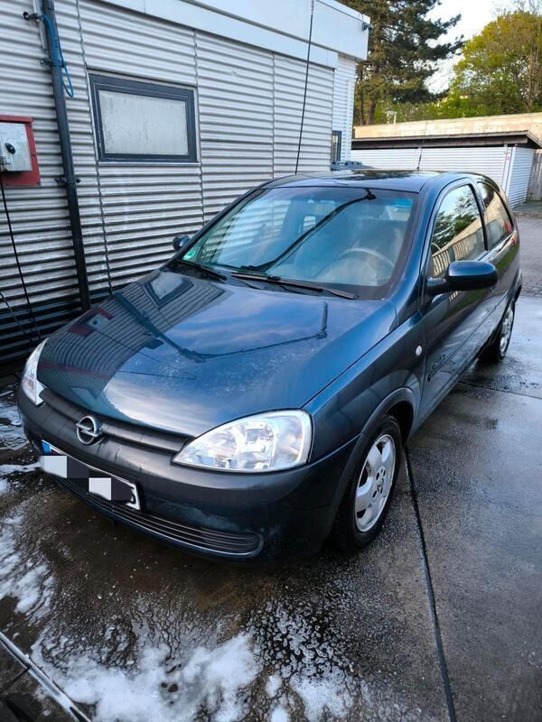 Blau Gebraucht 2001 Opel Corsa Limousine | 699 € (Guter Preis) - Bild 1/4