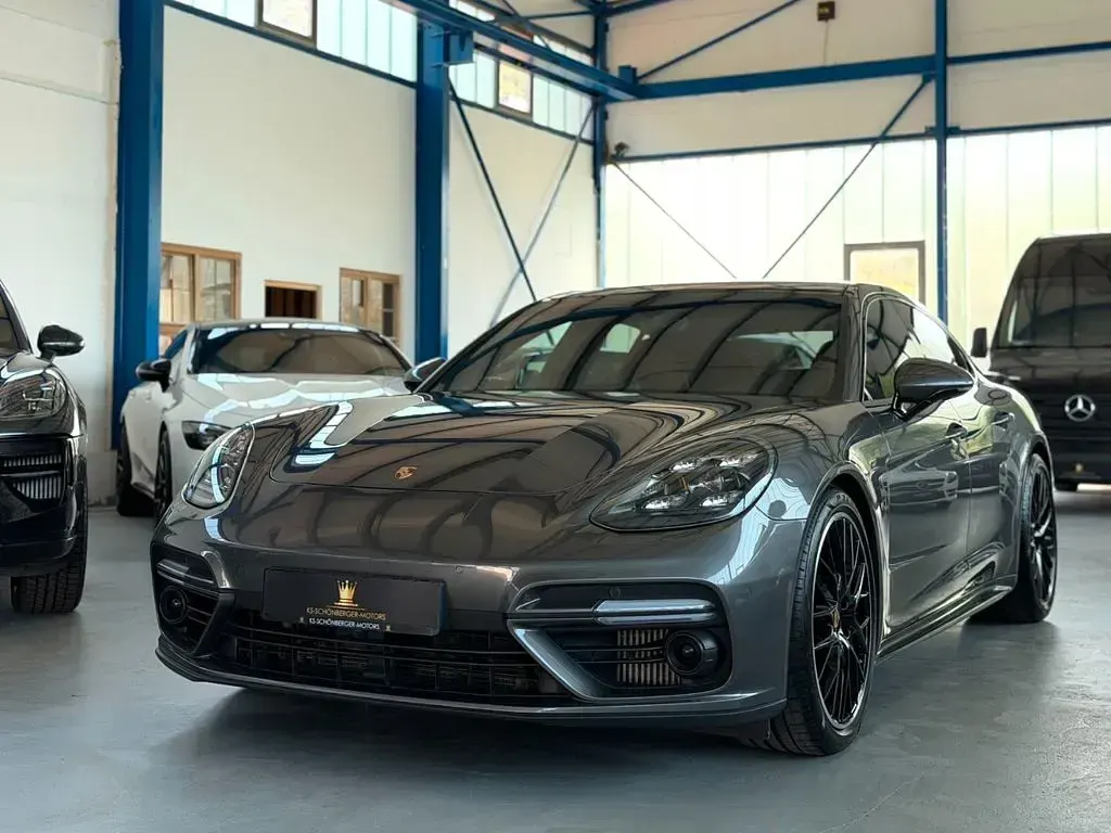 Gebraucht Porsche Panamera Turbo 549 PS (403 kW) 2018 Grau Kleinwagen