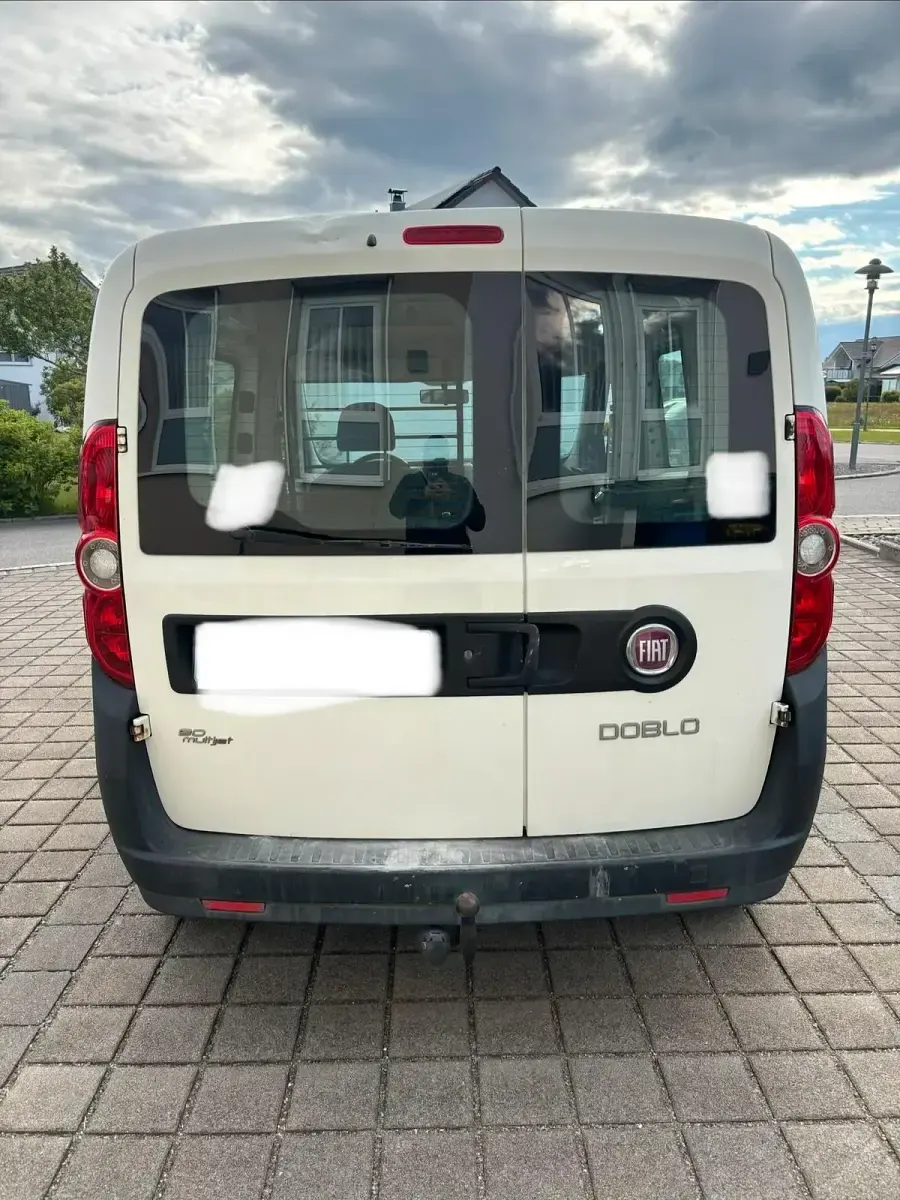Gebraucht Fiat Doblò 90 PS (66 kW) 2012 Weiß Van / Kleinbus