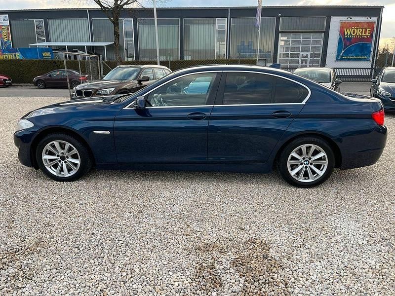 Gebraucht BMW 525 204 PS (150 kW) 2011 Blau Limousine