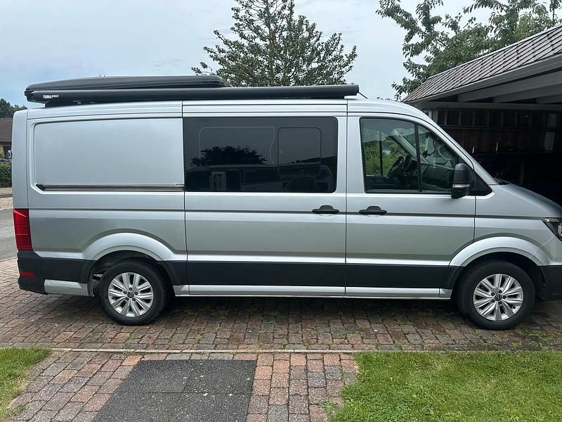 Silber Gebraucht 2018 VW Crafter Van | 22.800 € - Bild 1/4