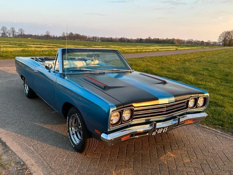 Blau Gebraucht 1969 Plymouth Road Runner Cabrio | 62.500 € - Bild 1/4