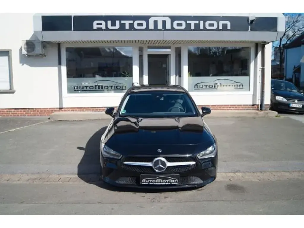 Gebraucht Mercedes CLA180 116 PS (85 kW) 2020 Nachtschwarz Coupé