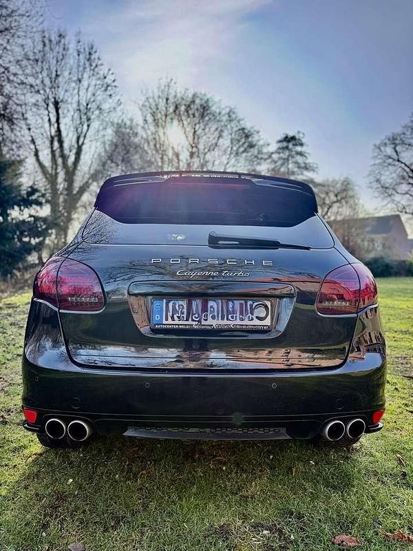 Gebraucht Porsche Cayenne Turbo 500 PS (367 kW) 2014 Schwarz SUV