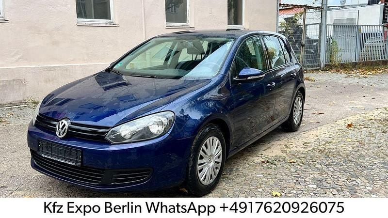 Blau Gebraucht 2009 VW Golf VI Comfortline Limousine | 2.999 € (Teuer) - Bild 1/4