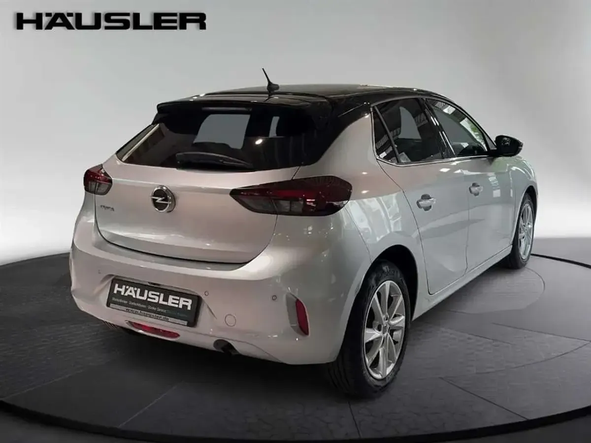 Gebraucht Opel Corsa Elegance 101 PS (74 kW) 2023 Silber Kleinwagen
