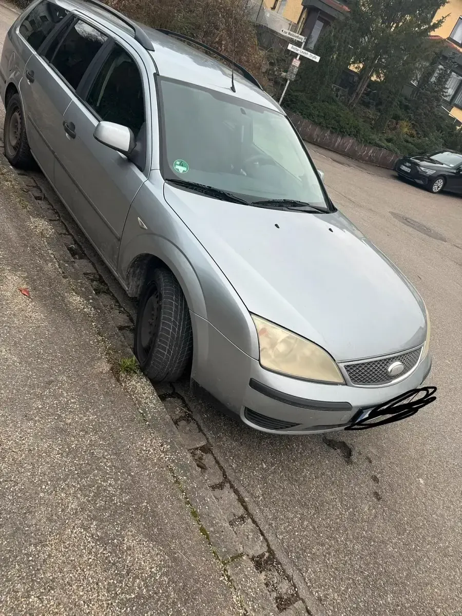 Używany Ford Mondeo 110 KM (80 kW) 2004 Srebrny Kombi