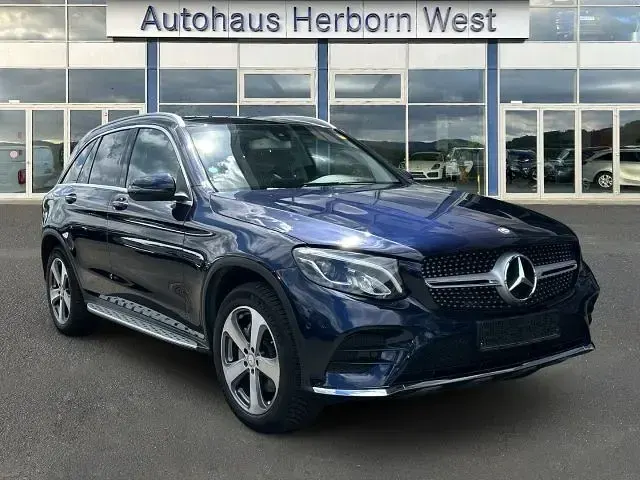 Gebraucht Mercedes GLC300 245 PS (180 kW) 2018 Blau SUV