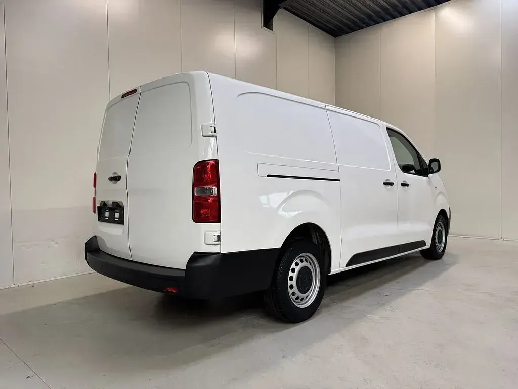 Używany Citroën Jumpy 102 KM (75 kW) 2021 Biały Minivan