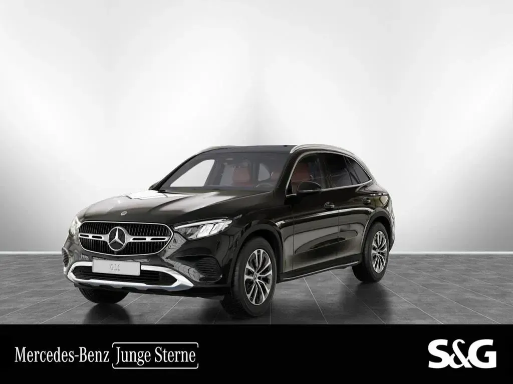 Gebraucht Mercedes GLC220 Avantgarde 197 PS (144 kW) 2025 SUV