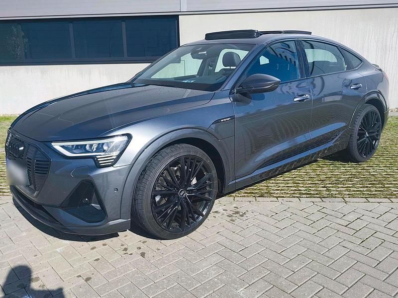 Gebraucht Audi e-tron S-Line 300 kW (408 PS) 2020 Grau SUV