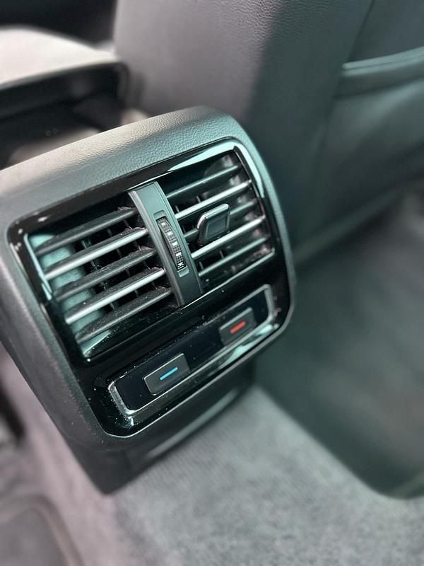 Gebraucht VW Passat Comfortline 150 PS (110 kW) 2017 Schwarz Kombi