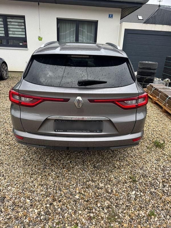 Gebraucht Renault Talisman LIMITED 200 PS (147 kW) 2016 Grau Kombi