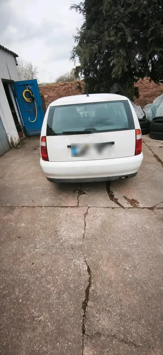 Używany VW Polo 60 KM (44 kW) 2001 Biały Kombi