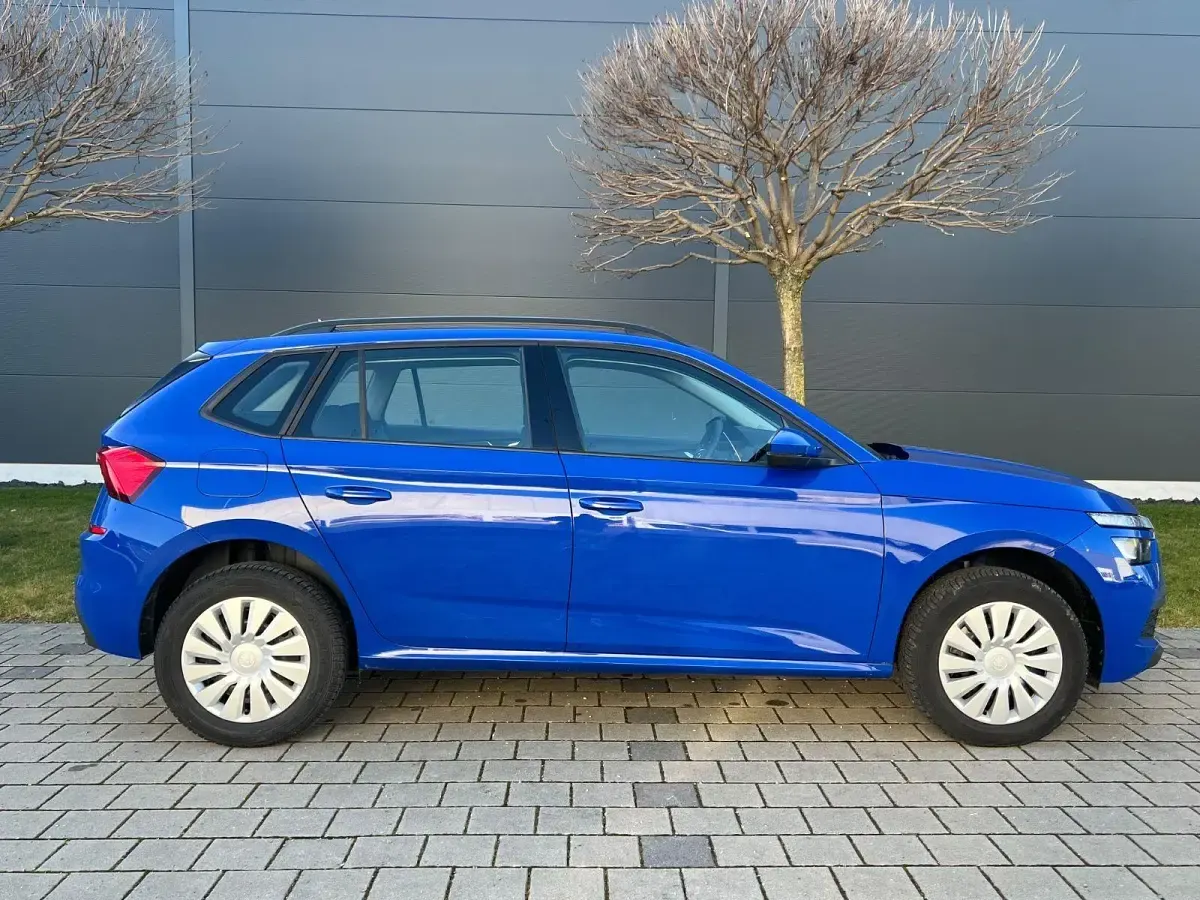 Gebraucht Skoda Kamiq 95 PS (69 kW) 2024 Blau SUV