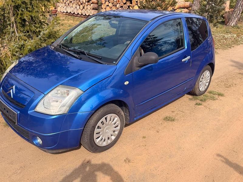Gebraucht Citroën C2 Comfort 73 PS (53 kW) 2007 Blau Kleinwagen