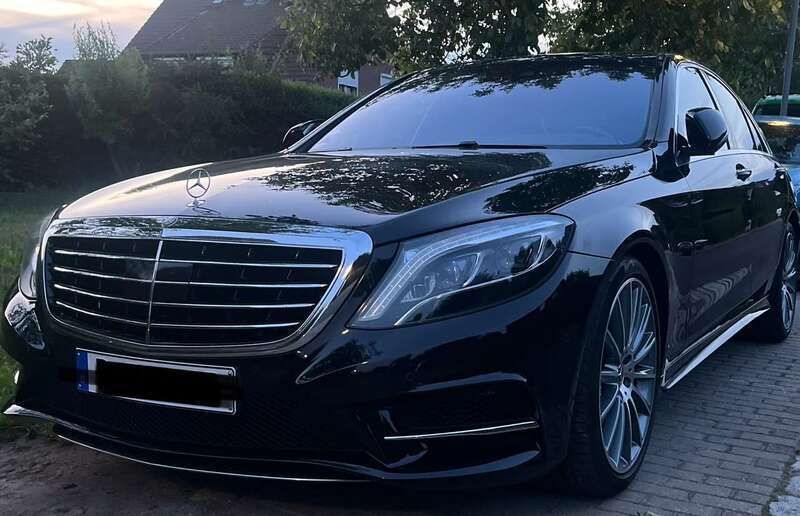 Schwarz Gebraucht 2016 Mercedes S500 AMG line Limousine | 42.900 € - Bild 1/4