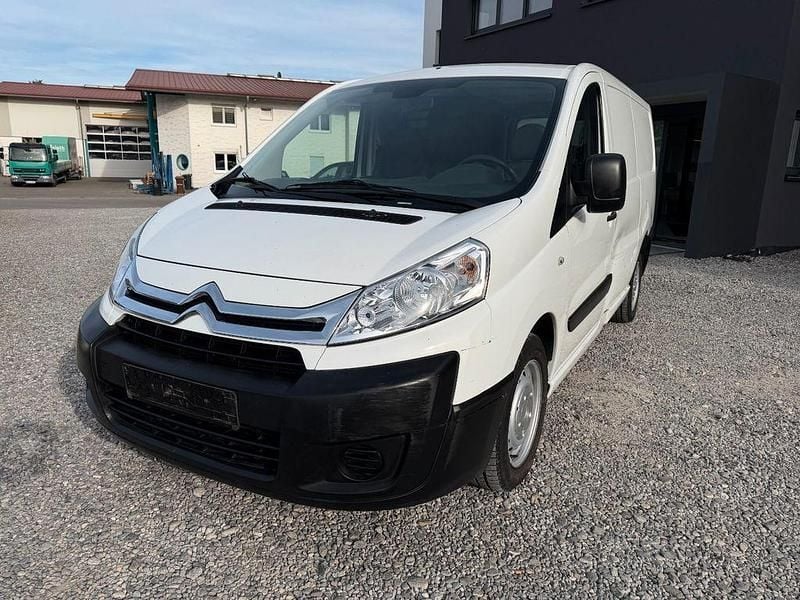 Used Citroën Jumpy 90 HP (66 kW) 2013 White Minivan