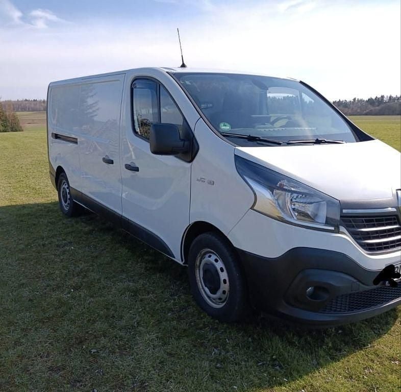 Gebraucht Renault Trafic 120 PS (88 kW) 2021 Weiß Van / Kleinbus