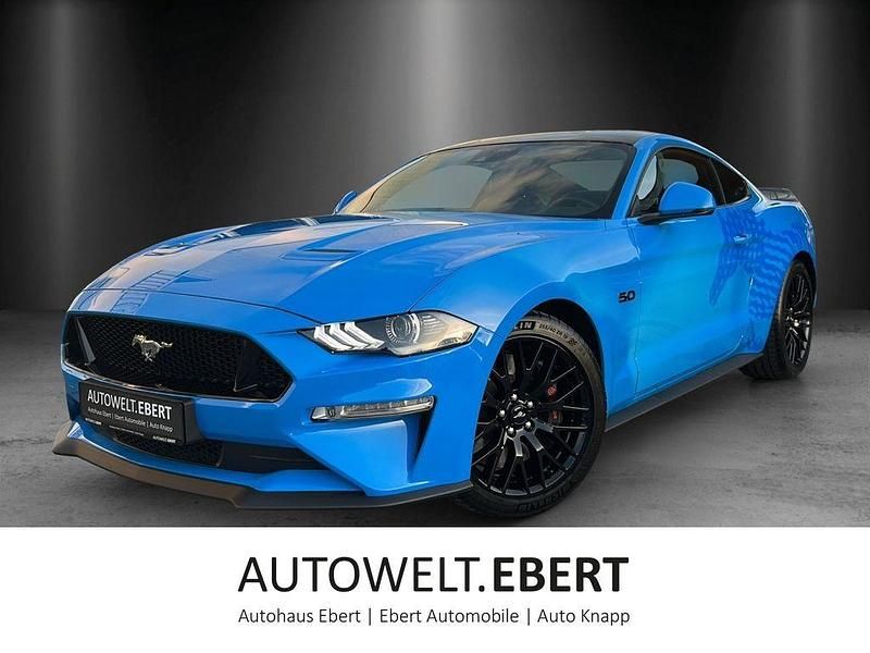 Grau Gebraucht 2023 Ford Mustang GT Fastback Coupé | 49.890 € (Fairer Preis) - Bild 1/4