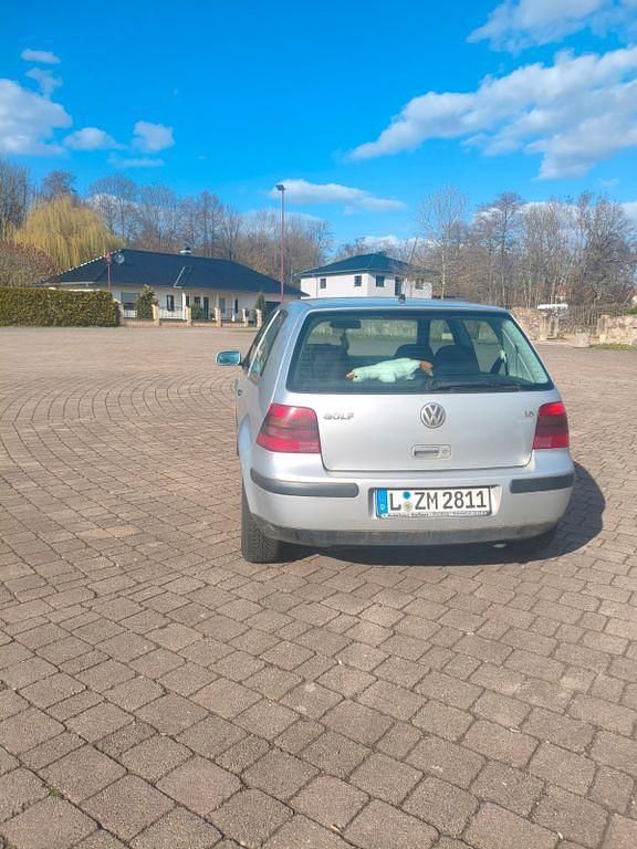 Gebraucht VW Golf IV 102 PS (75 kW) 2002 Silber Limousine