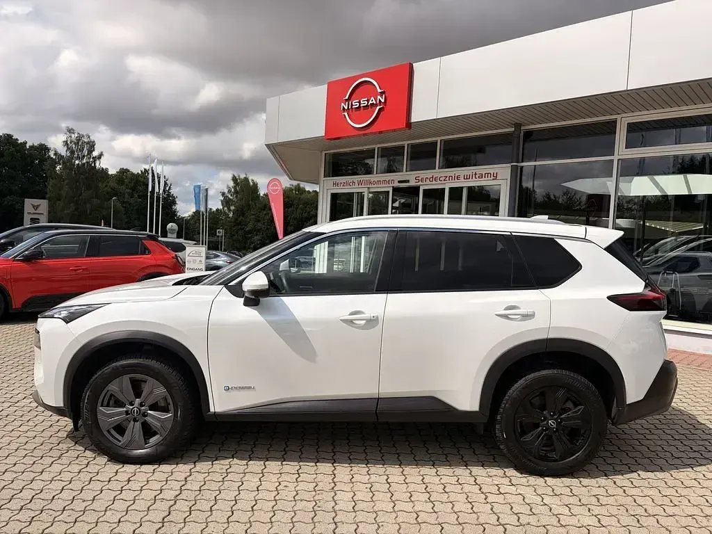 Gebraucht Nissan X-Trail N-Connecta 158 PS (116 kW) 2025 Weiß SUV