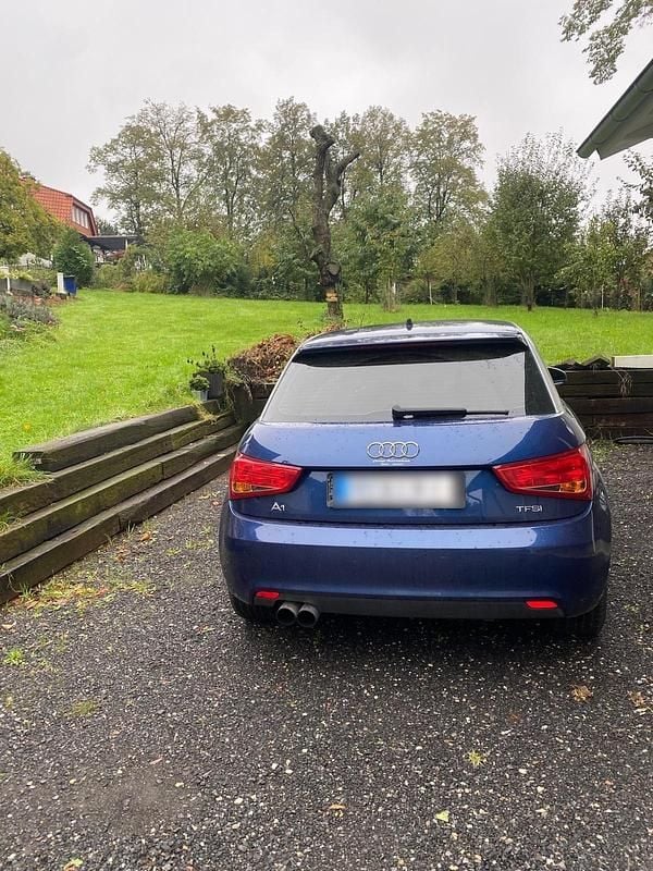 Gebraucht Audi A1 86 PS (63 kW) 2011 Blau Kleinwagen