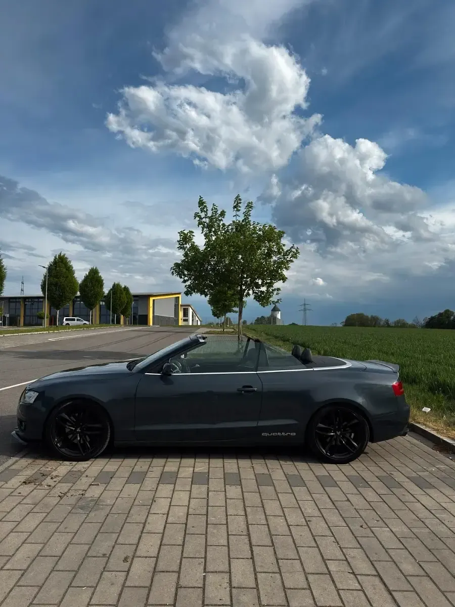 Gebraucht Audi A5 Cabriolet 239 PS (175 kW) 2009 Grau Cabrio