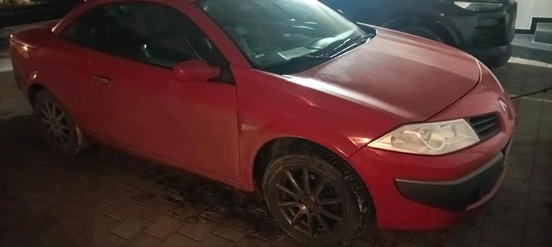 Gebraucht Renault Mégane Cabriolet 116 PS (85 kW) 2007 Rot Cabrio