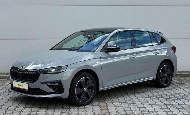 Grau Gebraucht 2024 Skoda Scala Monte Carlo Kleinwagen | 23.691 € (Fairer Preis) - Bild 1/4