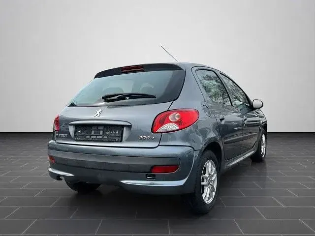Gebraucht Peugeot 206 60 PS (44 kW) 2010 Grau Limousine