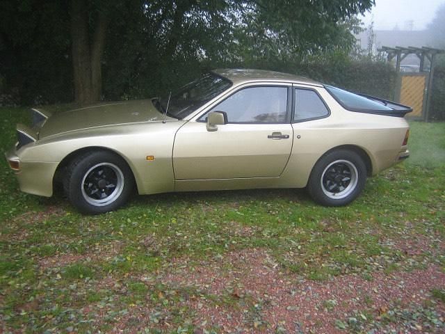 Gebraucht Porsche 944 163 PS (119 kW) 1982 Gold Coupé