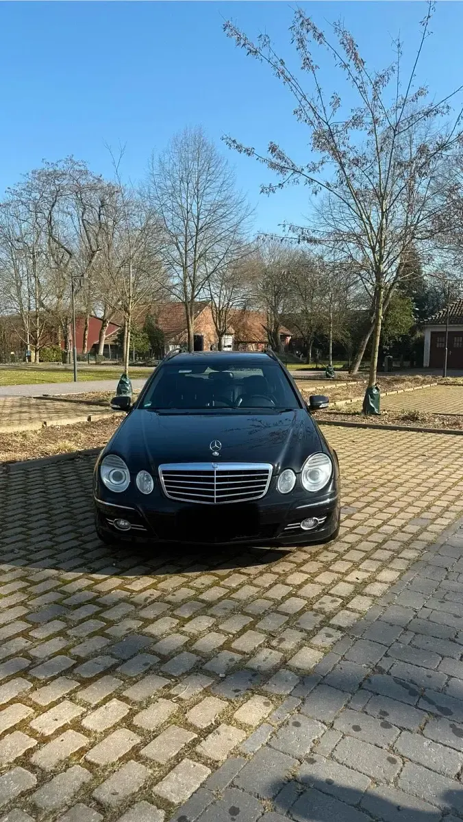 Gebraucht Mercedes E320 Sport 224 PS (164 kW) 2008 Schwarz Kombi