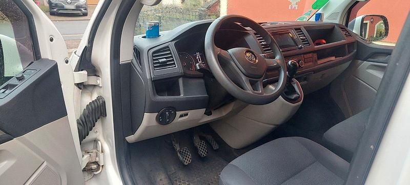 Usata VW Transporter 150 CV (110 kW) 2018 Bianco Furgone