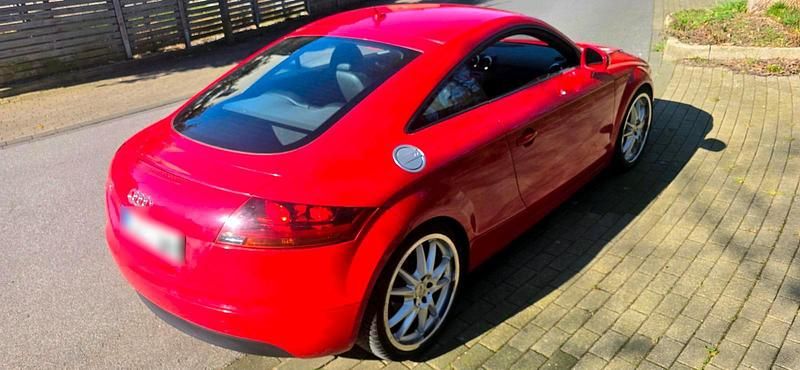 Gebraucht Audi TT Sport 200 PS (147 kW) 2008 Rot Coupé